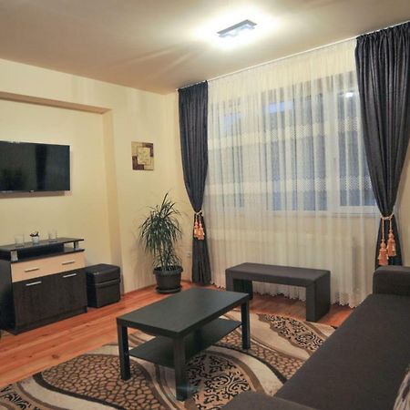 Casa Di Luca Apartment Brasov Luaran gambar