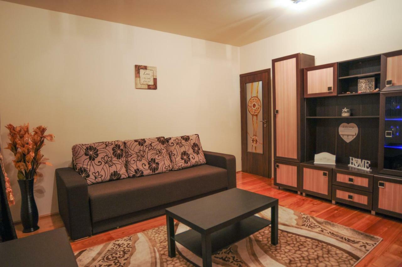 Casa Di Luca Apartment Brasov Luaran gambar