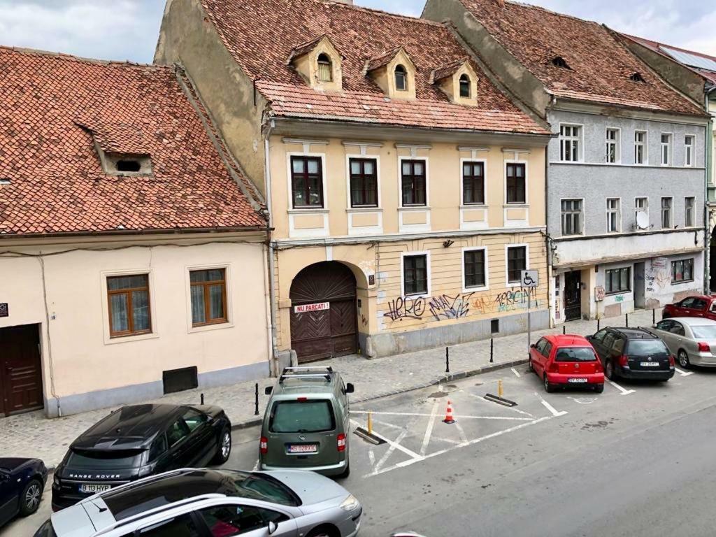 Casa Di Luca Apartment Brasov Luaran gambar