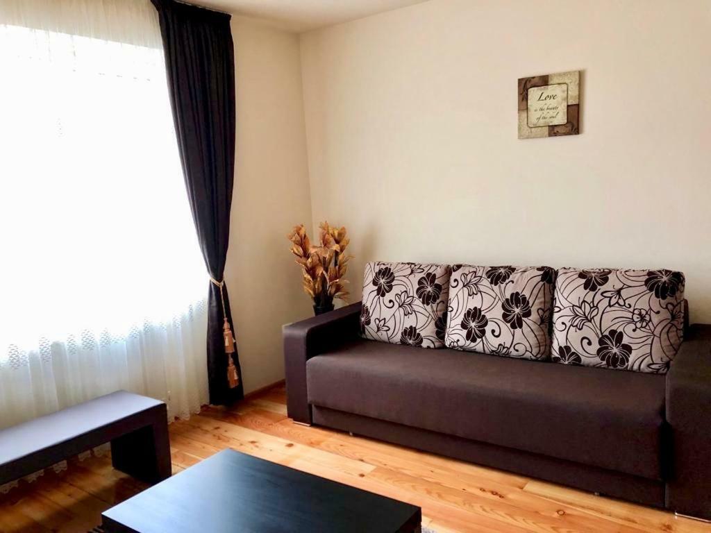 Casa Di Luca Apartment Brasov Luaran gambar